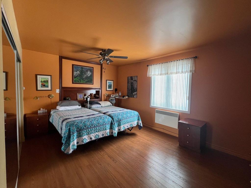 









1198


Route 167 S.

,
Chibougamau,




QC
G8P2X8

