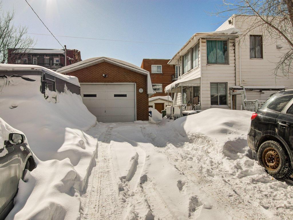 









4126

 - 4130


Rue de Charleroi

,
Montréal (Montréal-Nord),




QC
H1H1S8


