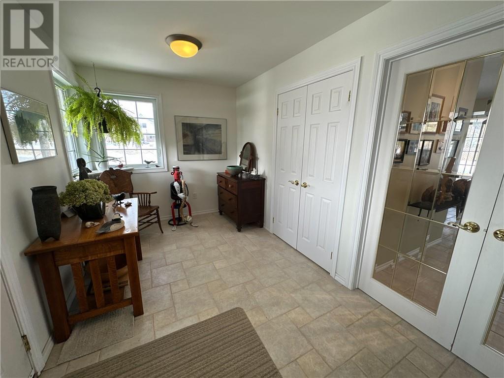 












78 Meredith Street W

,
Little Current,




Ontario
P0P1K0

