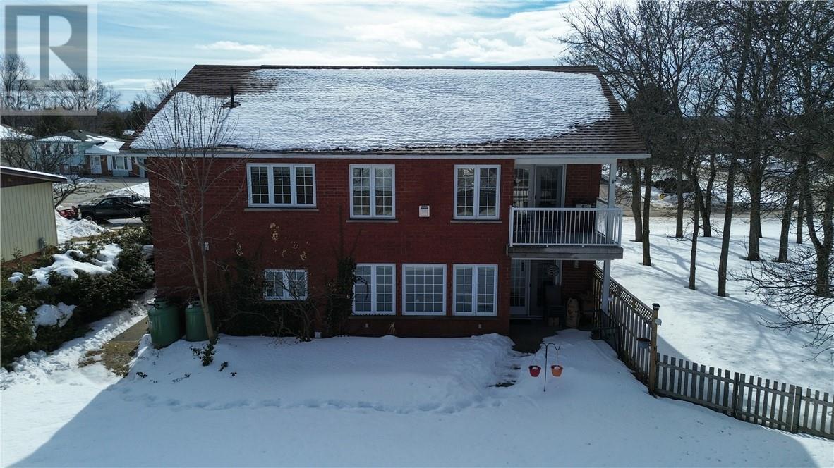 












78 Meredith Street W

,
Little Current,




Ontario
P0P1K0

