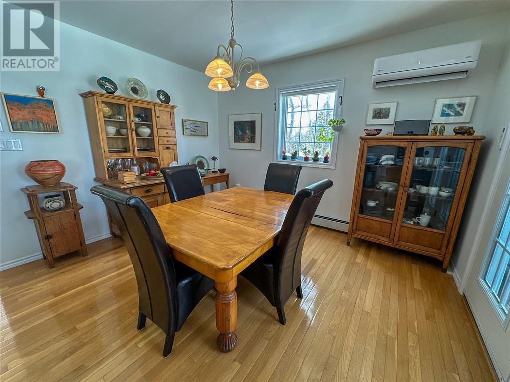 












78 Meredith Street W

,
Little Current,




Ontario
P0P1K0

