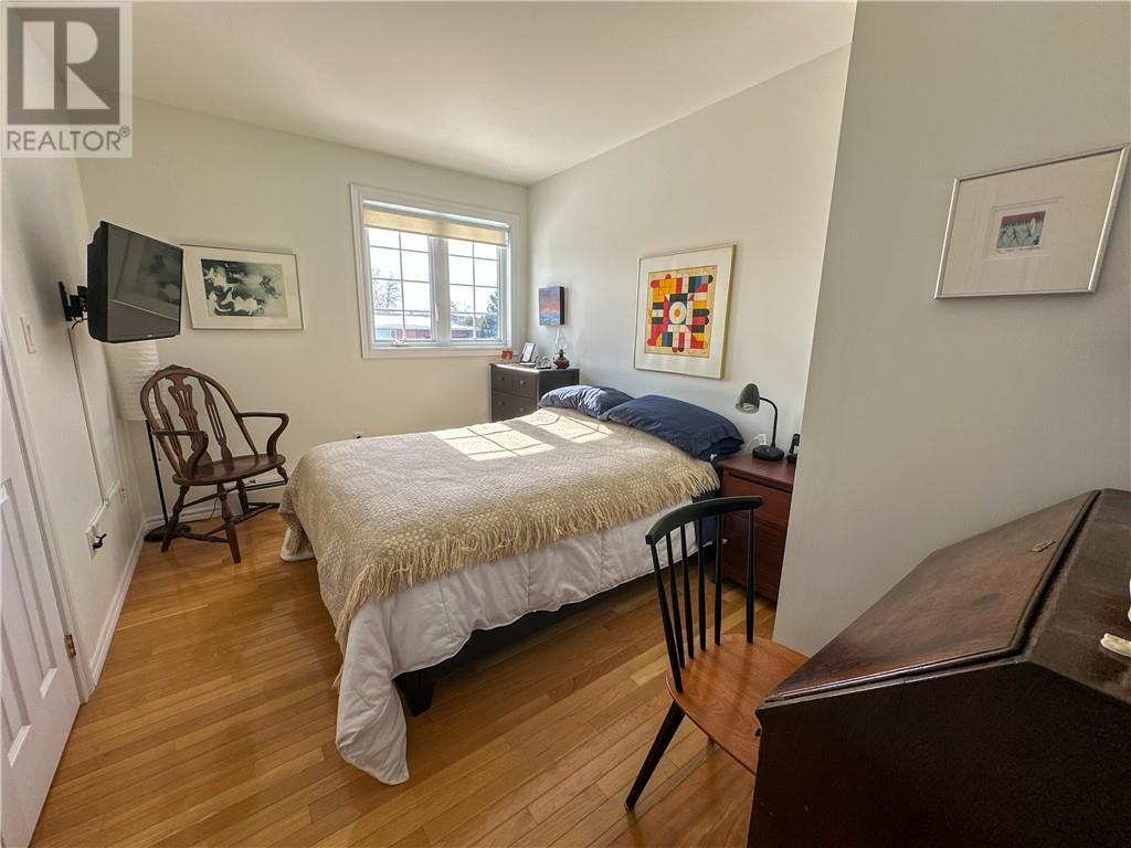 












78 Meredith Street W

,
Little Current,




Ontario
P0P1K0

