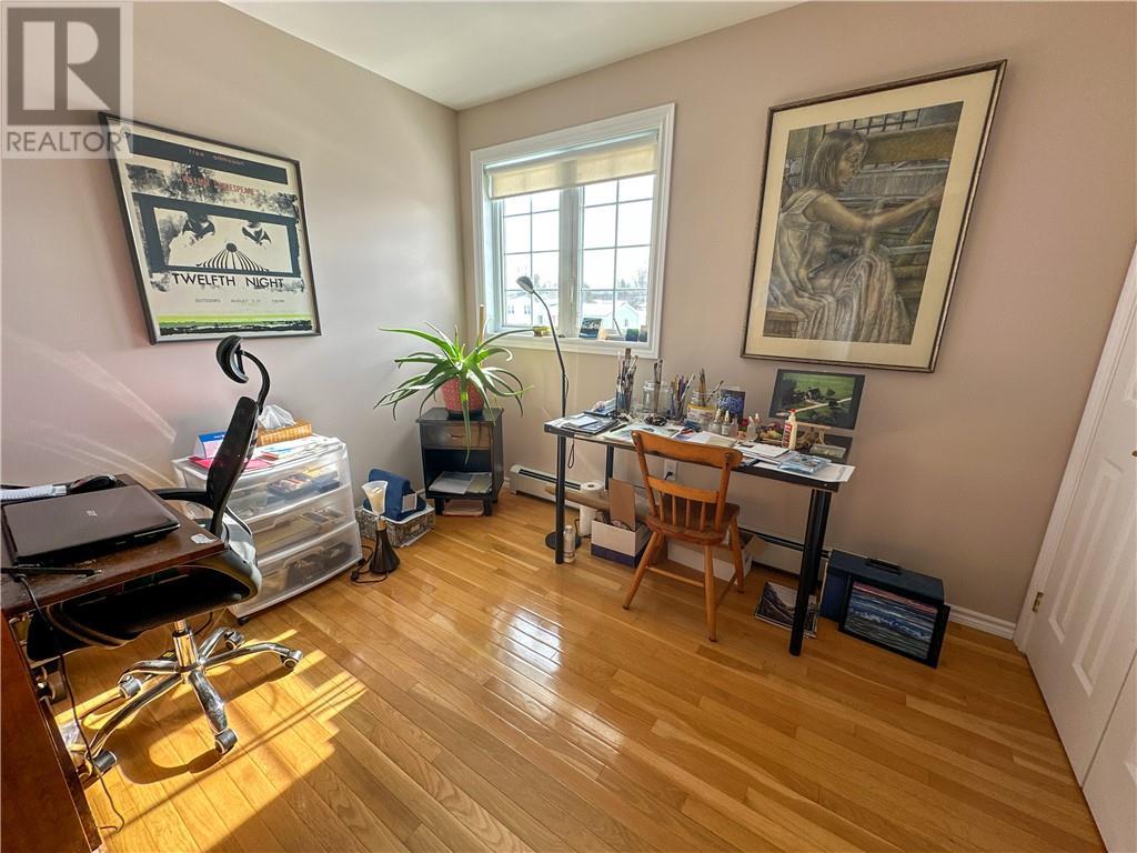












78 Meredith Street W

,
Little Current,




Ontario
P0P1K0


