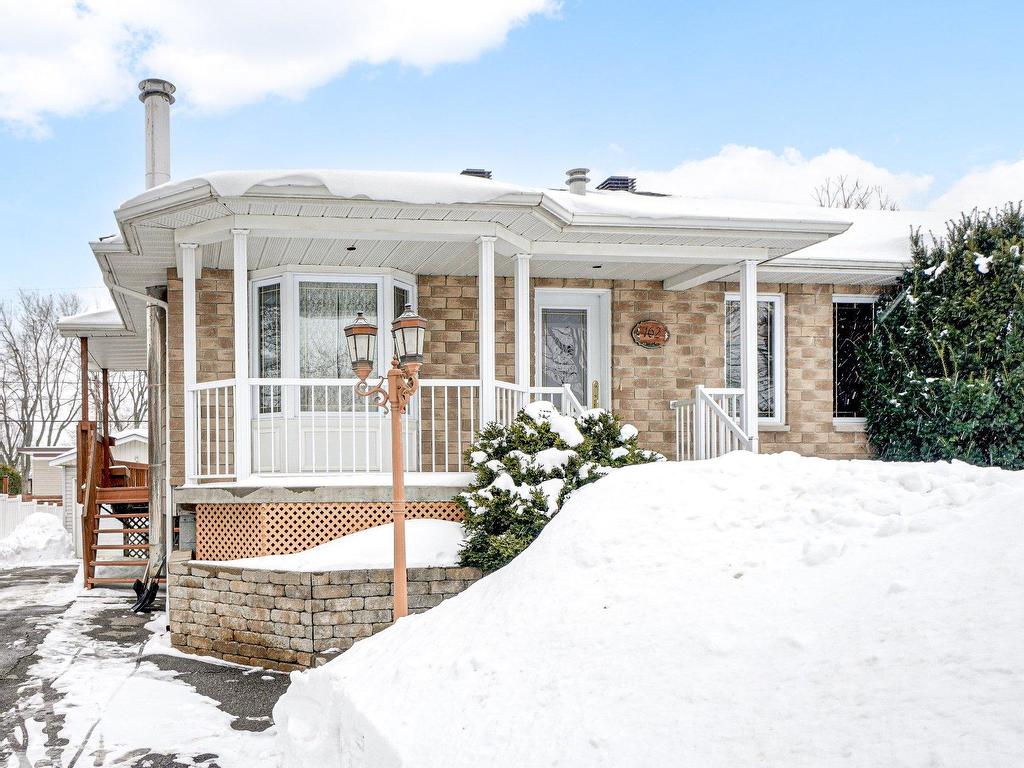 









162


Rue du Sacré-Coeur

,
Charlemagne,




QC
J5Z1X3

