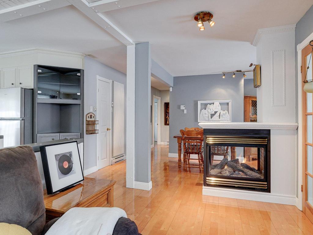 









162


Rue du Sacré-Coeur

,
Charlemagne,




QC
J5Z1X3

