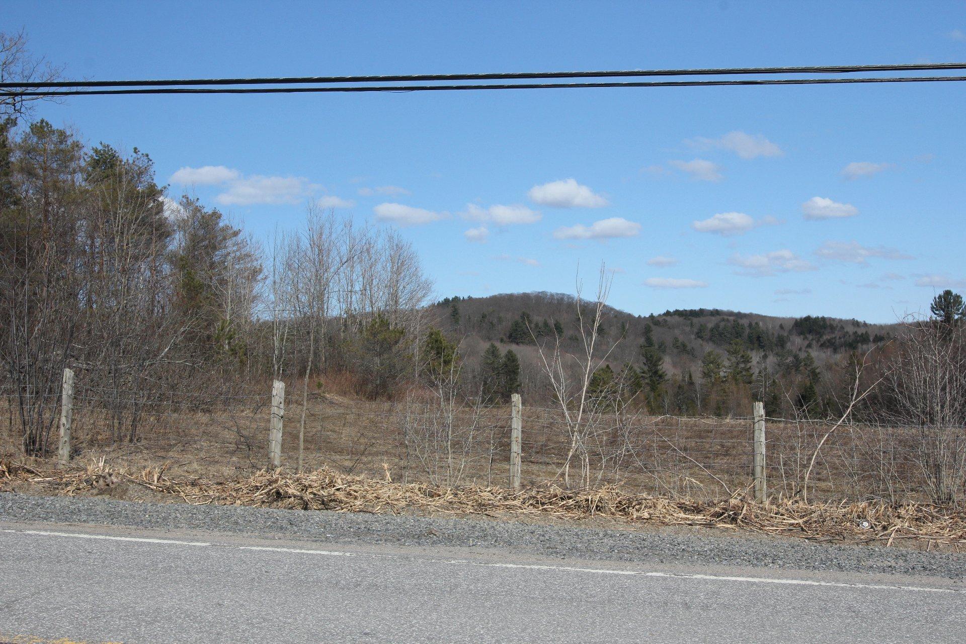 









4304


Route 315

,
Mayo,







QC
J8L4C6

