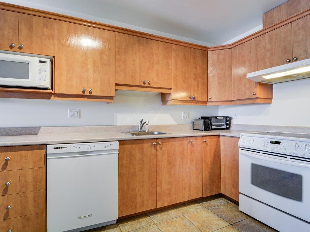 









6535


Boul. Chevrier

, 401,
Brossard,




QC
J4Z3T9

