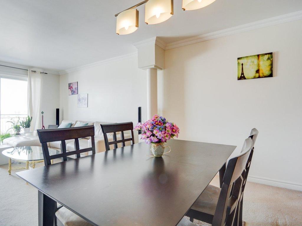 









6535


Boul. Chevrier

, 401,
Brossard,




QC
J4Z3T9

