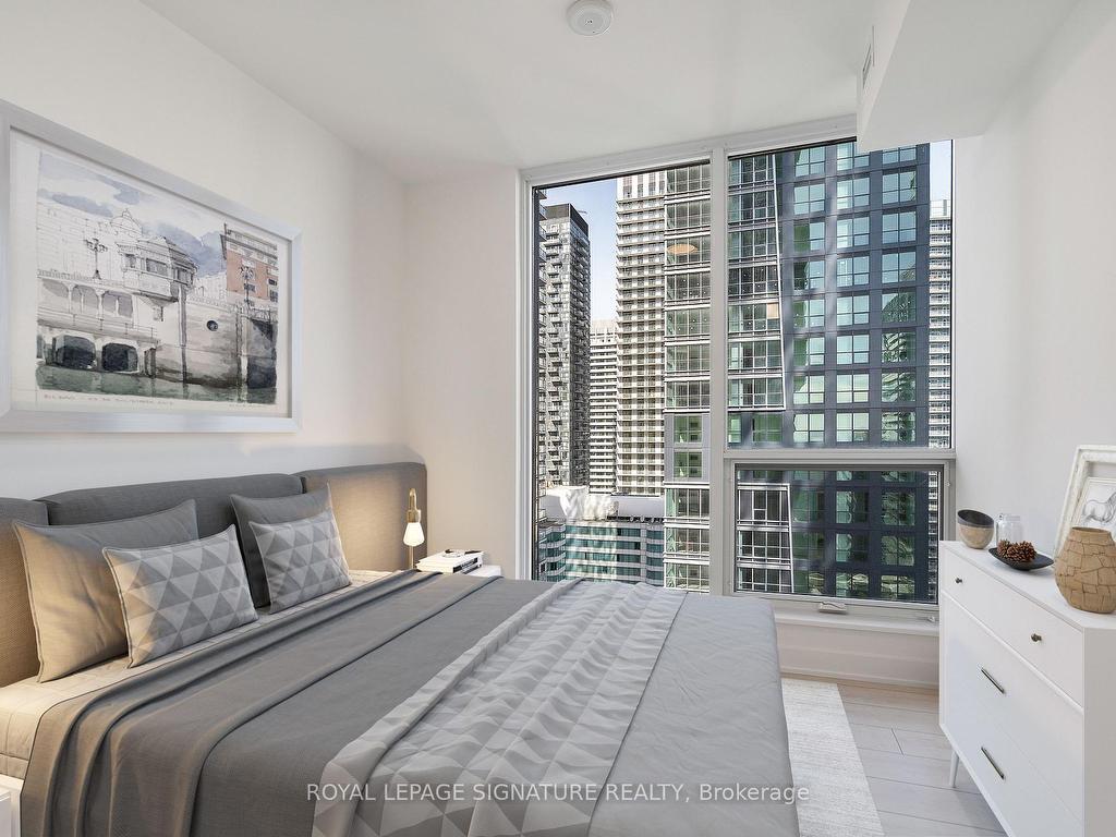 









35


Mercer

Street, 2514,
Toronto,




ON
M5V 0T8

