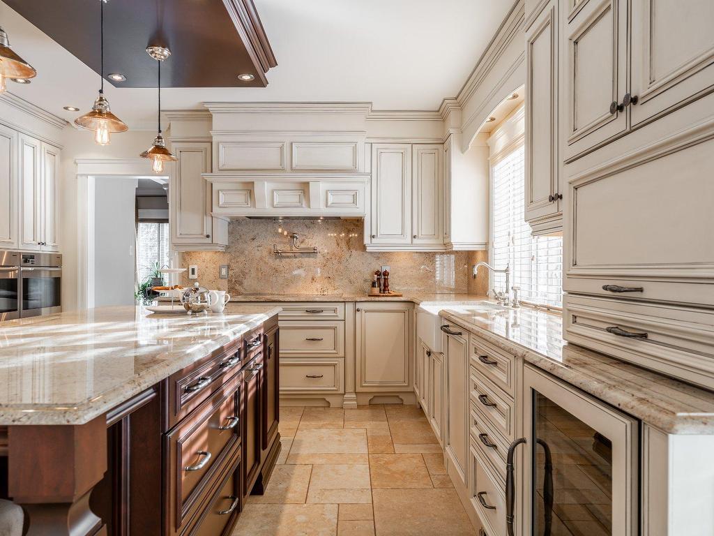 









105


Rue Chauveau

,
Repentigny (Repentigny),




QC
J6A5C5

