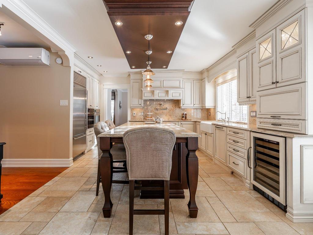 









105


Rue Chauveau

,
Repentigny (Repentigny),




QC
J6A5C5

