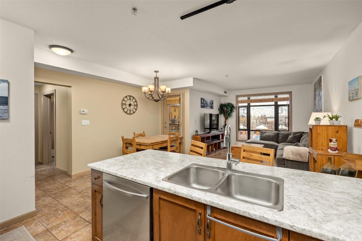 









654


Cook

Road, 627,
Kelowna,




BC
V1W 3G7

