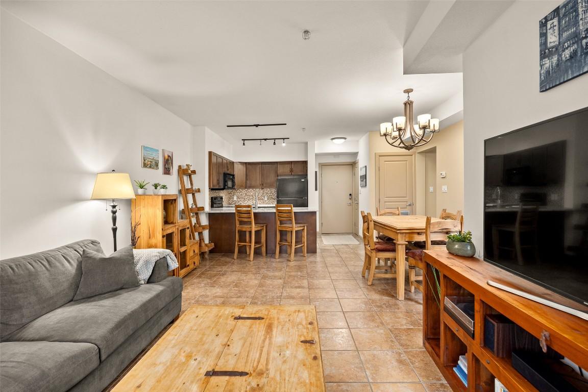 









654


Cook

Road, 627,
Kelowna,




BC
V1W 3G7

