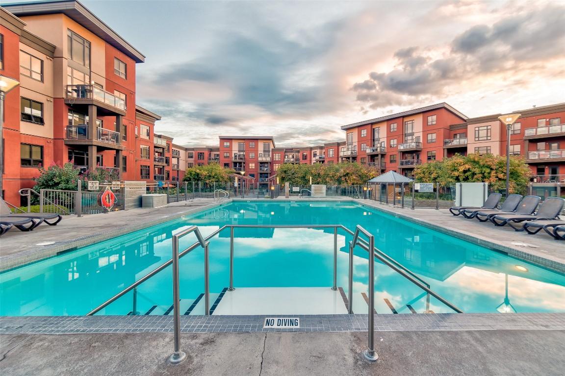 









654


Cook

Road, 627,
Kelowna,




BC
V1W 3G7

