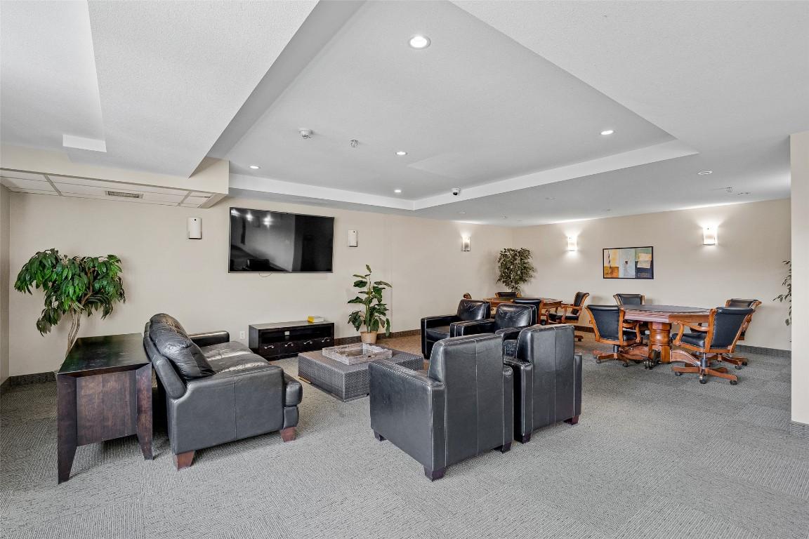 









654


Cook

Road, 627,
Kelowna,




BC
V1W 3G7

