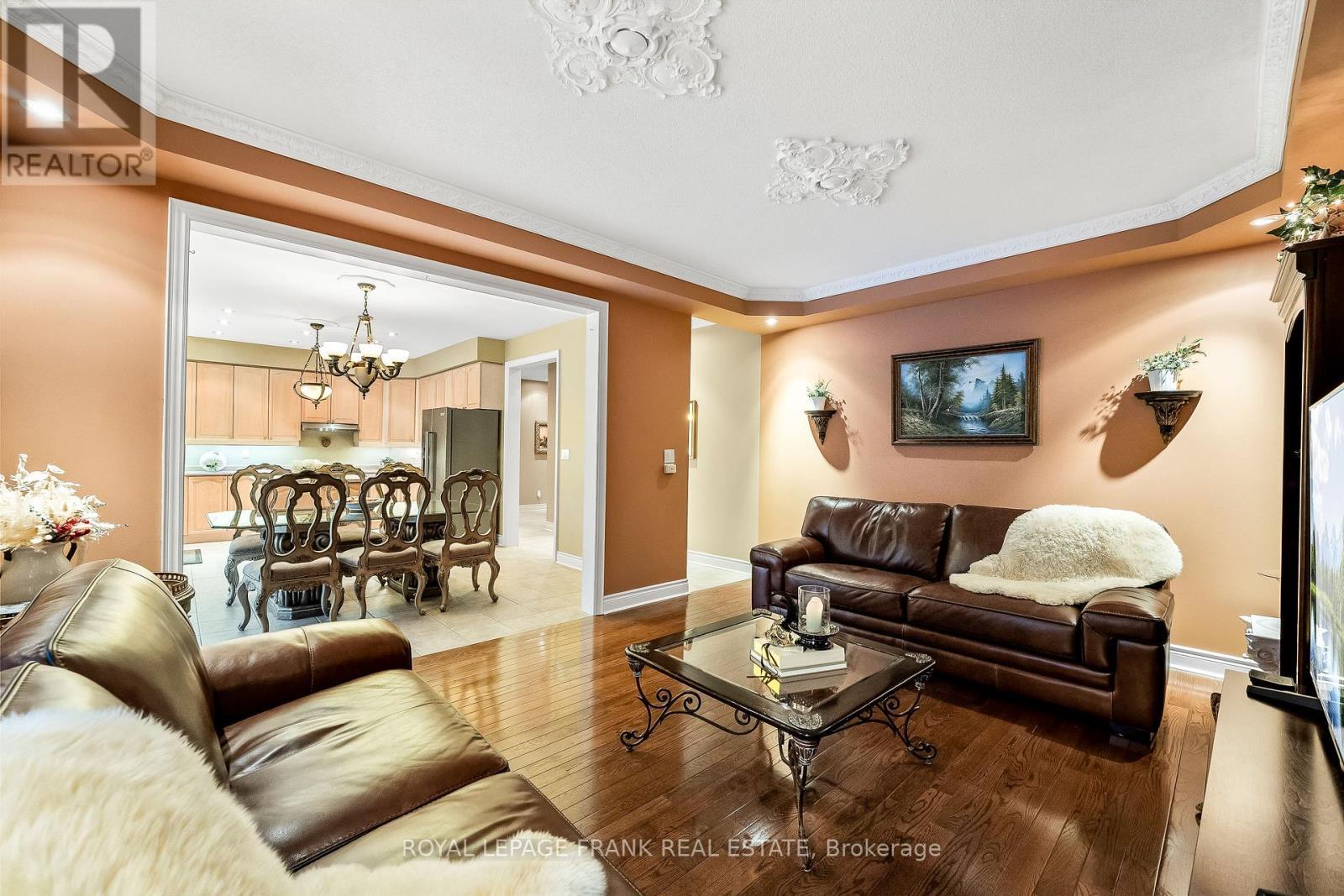 












125 SECOND AVENUE

,
Uxbridge,




Ontario
L9P2A2

