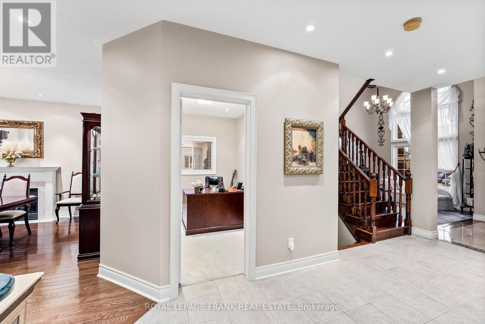 












125 SECOND AVENUE

,
Uxbridge,




Ontario
L9P2A2

