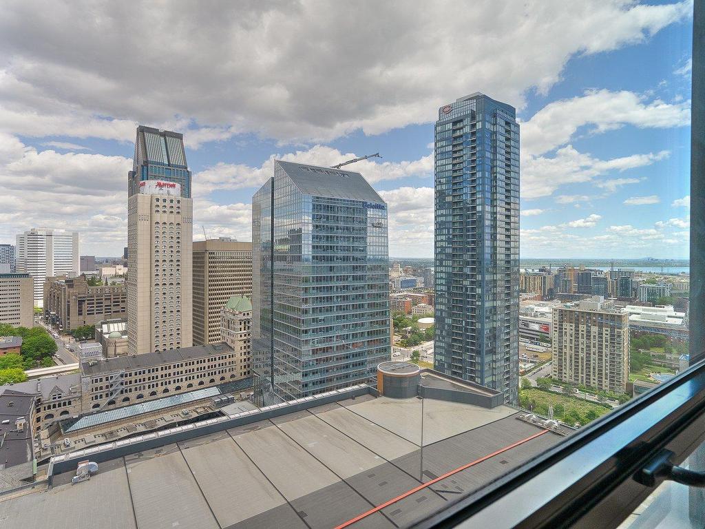 









1288


Av. des Canadiens-de-Montréal

, 2705,
Montréal (Ville-Marie),




QC
H3B3B3

