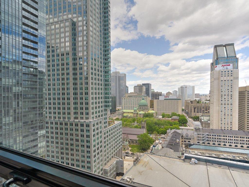 









1288


Av. des Canadiens-de-Montréal

, 2705,
Montréal (Ville-Marie),




QC
H3B3B3

