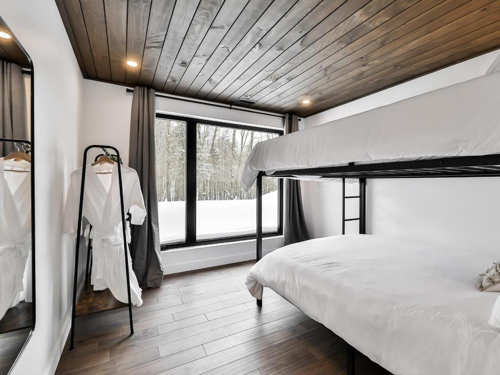 









162


Allée du 5e

,
Mont-Blanc,




QC
J0T2G0

