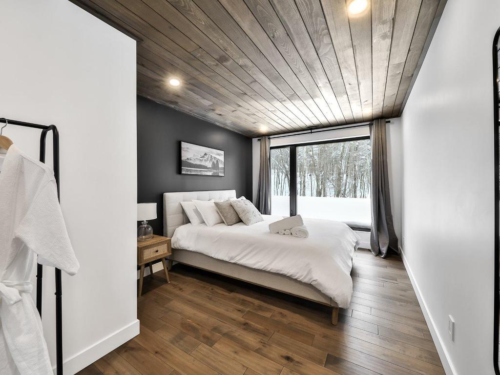 









162


Allée du 5e

,
Mont-Blanc,




QC
J0T2G0

