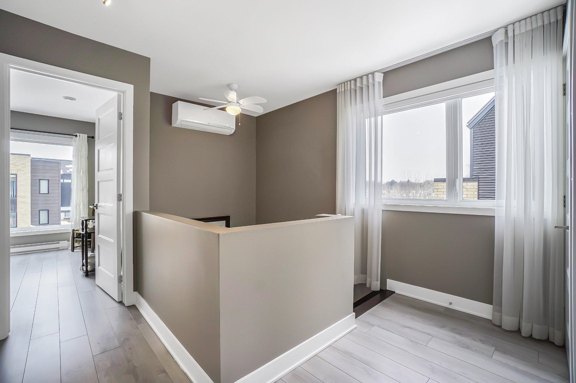 









667


Rue Anne-Hébert

,
Terrebonne (Terrebonne),




QC
J6Y0N2

