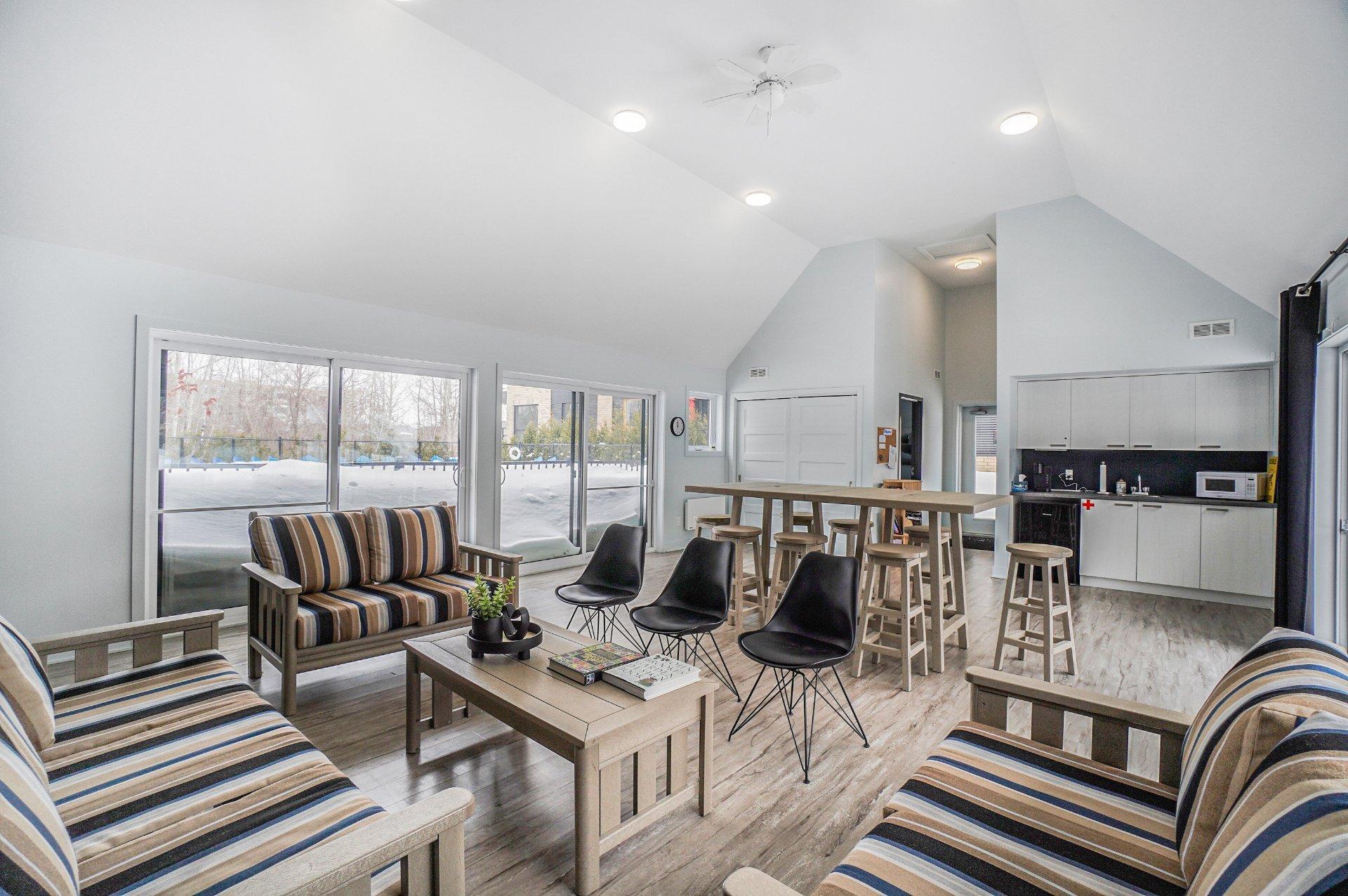 









667


Rue Anne-Hébert

,
Terrebonne (Terrebonne),




QC
J6Y0N2


