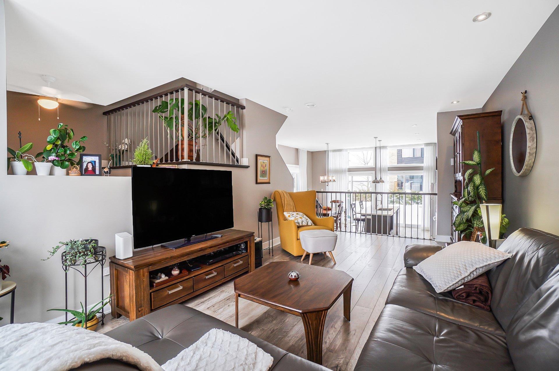 









667


Rue Anne-Hébert

,
Terrebonne (Terrebonne),




QC
J6Y0N2

