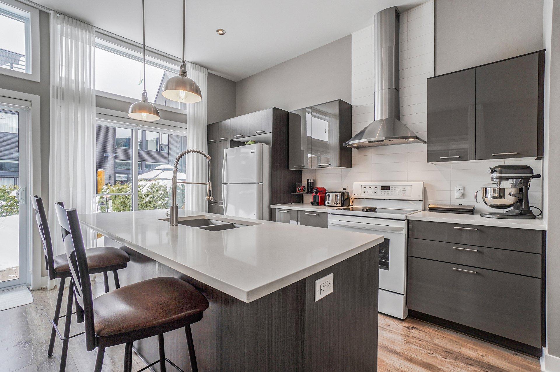 









667


Rue Anne-Hébert

,
Terrebonne (Terrebonne),




QC
J6Y0N2

