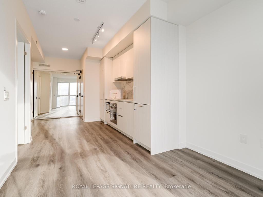 









225


Commerce

Street, 707,
Vaughan,




ON
L4K 5Z7

