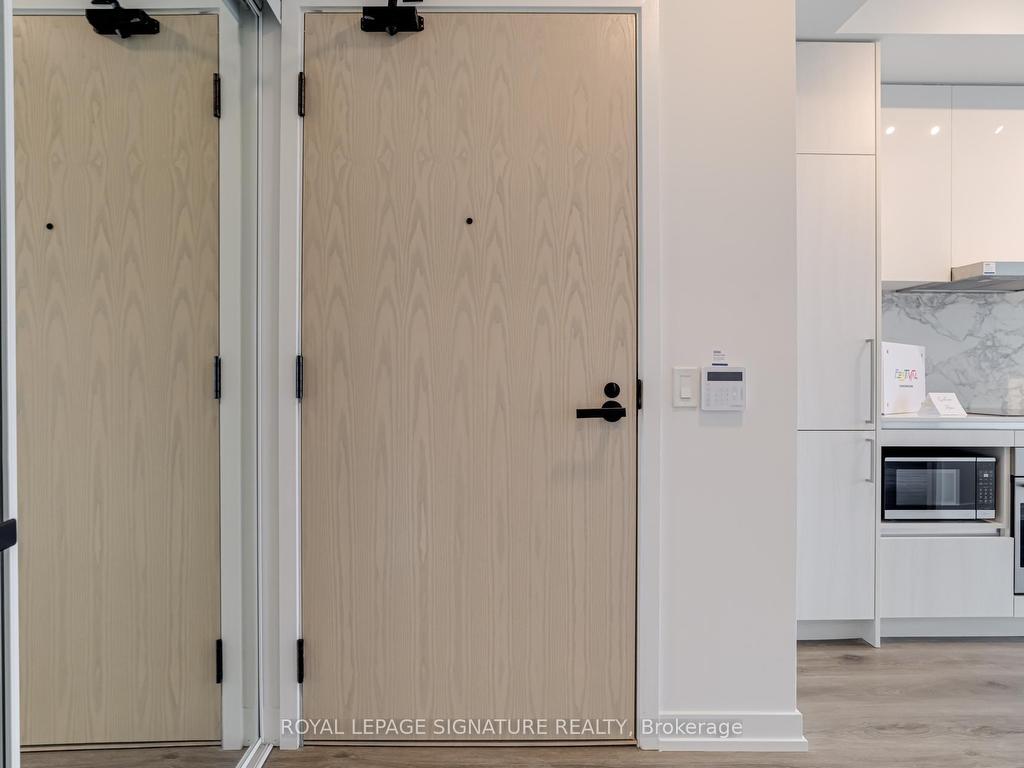 









225


Commerce

Street, 707,
Vaughan,




ON
L4K 5Z7

