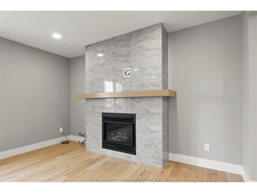 









12


Cabot

Trail,
Chatham,




ON
N7L 0A4

