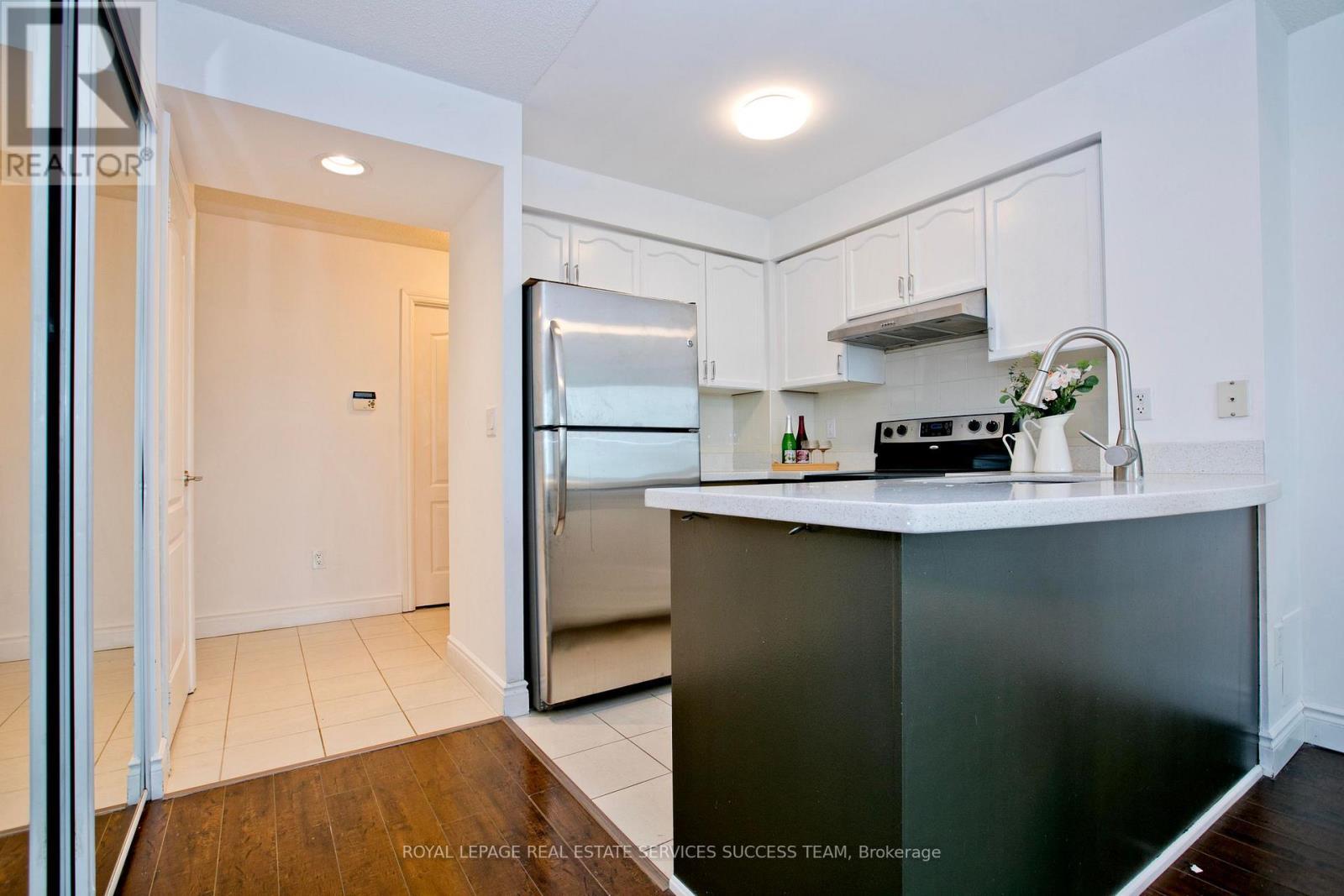 












2001 - 50 BRIAN HARRISON WAY

,
Toronto,




Ontario
M1P5J4

