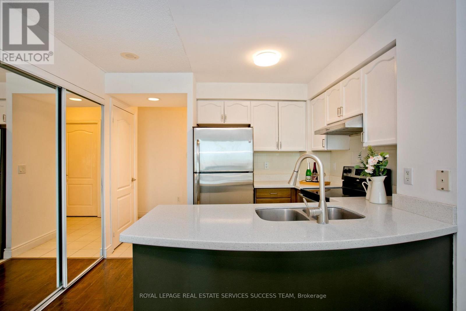 












2001 - 50 BRIAN HARRISON WAY

,
Toronto,




Ontario
M1P5J4

