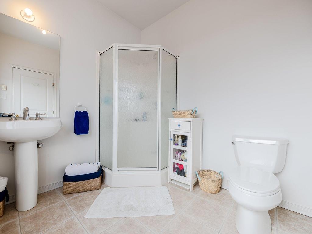 









2833


Av. Ernest-Hemingway

,
Montréal (Saint-Laurent),




QC
H4R3J8

