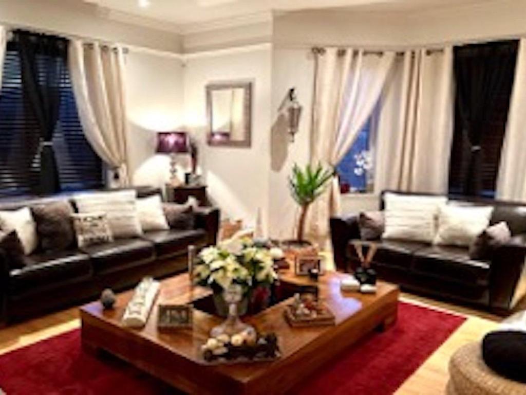 









2833


Av. Ernest-Hemingway

,
Montréal (Saint-Laurent),




QC
H4R3J8

