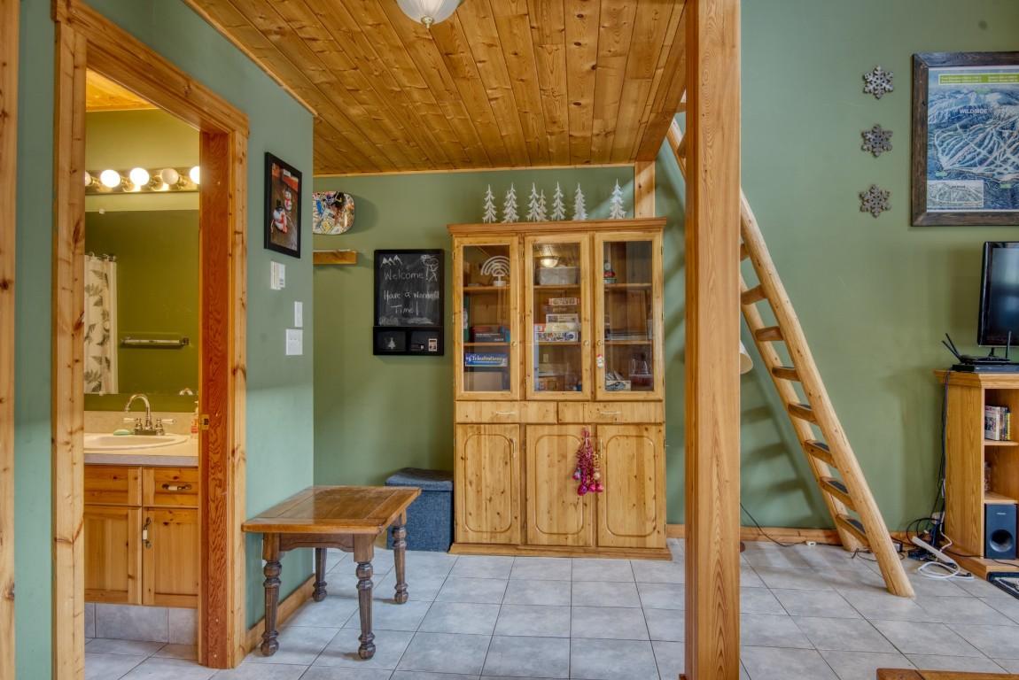 









161


Clearview

Crescent, 301,
Penticton,




BC
V2A 0E2


