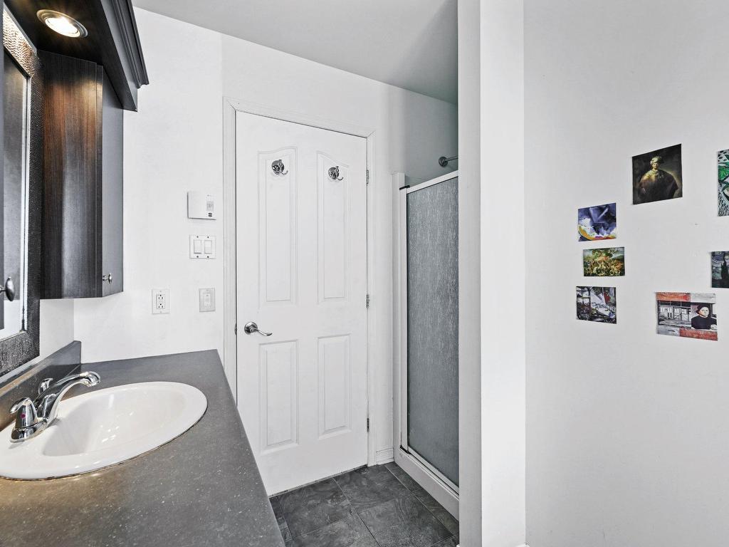 









18


Rue Picard

,
Lacolle,




QC
J0J1J0

