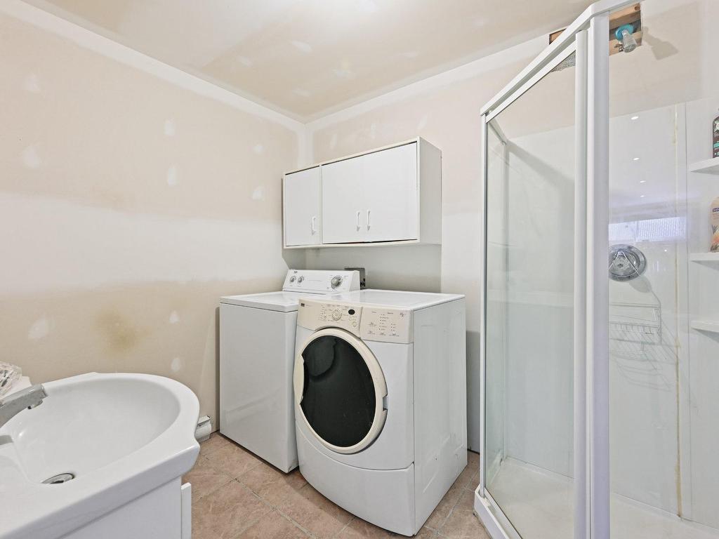 









18


Rue Picard

,
Lacolle,




QC
J0J1J0

