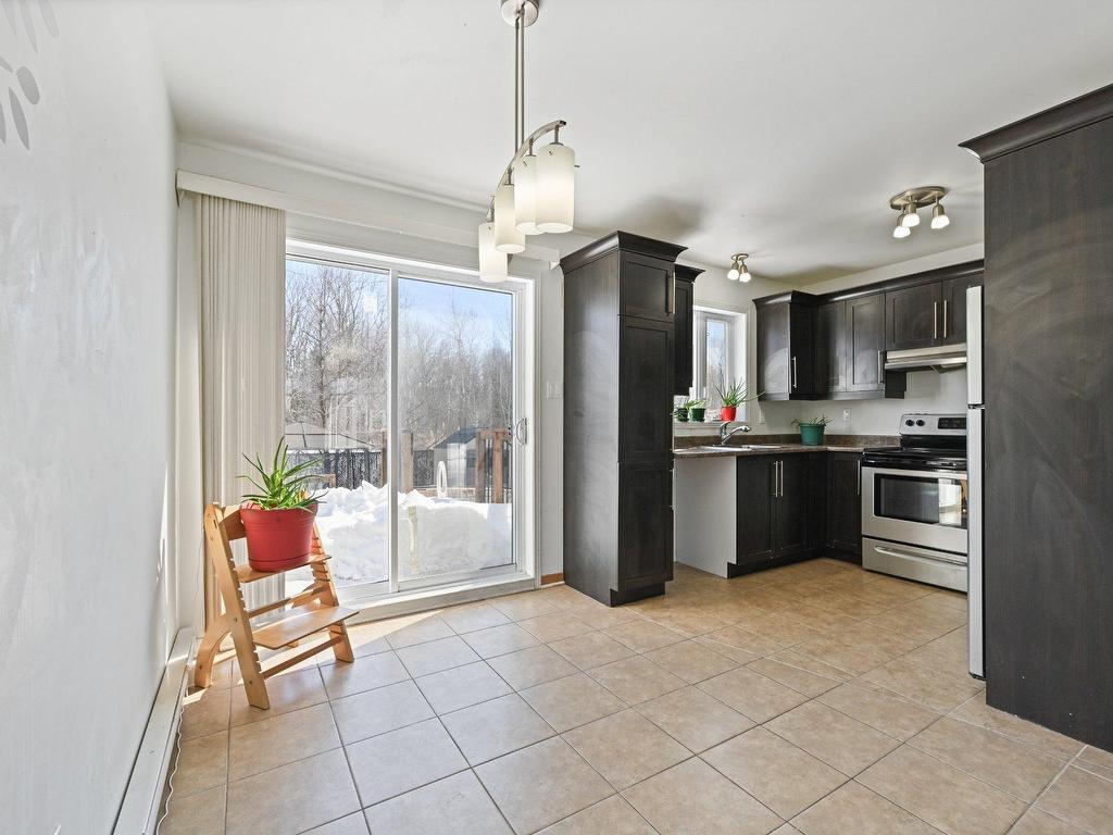 









18


Rue Picard

,
Lacolle,




QC
J0J1J0

