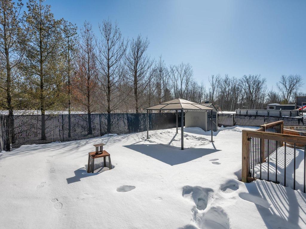 









18


Rue Picard

,
Lacolle,




QC
J0J1J0

