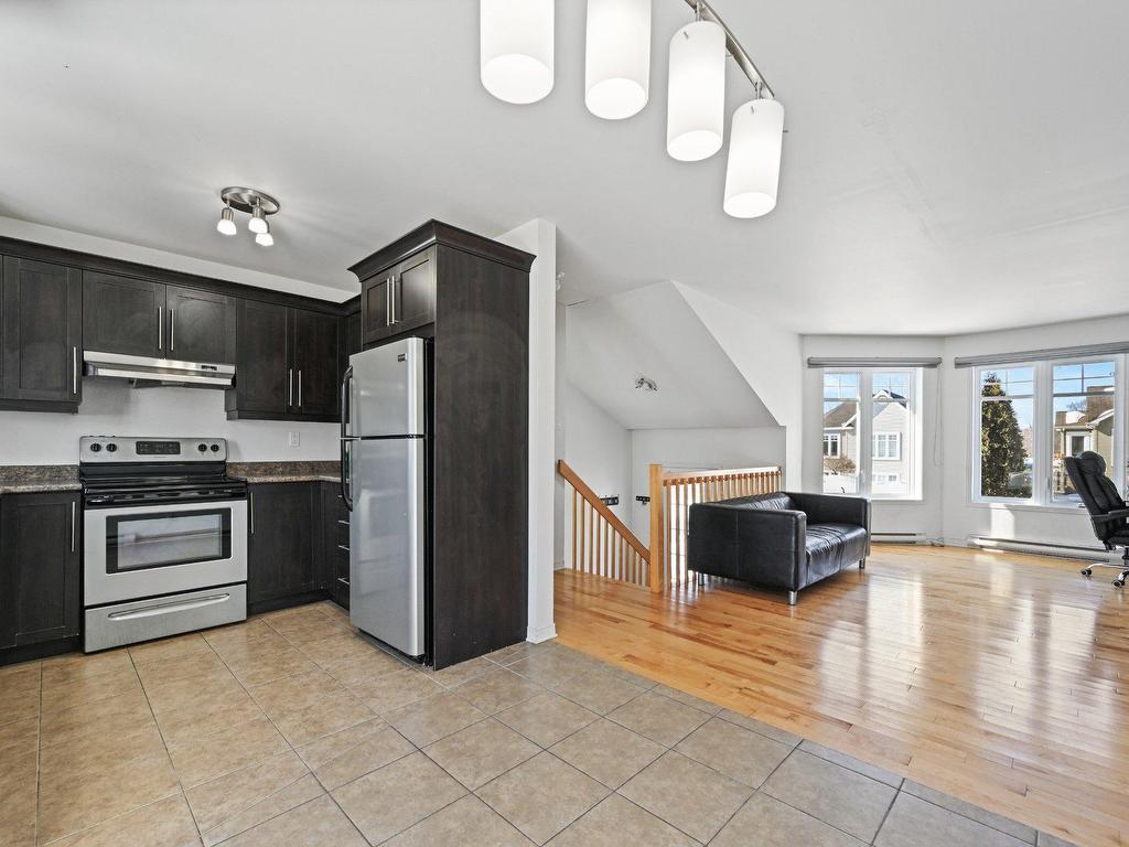 









18


Rue Picard

,
Lacolle,




QC
J0J1J0

