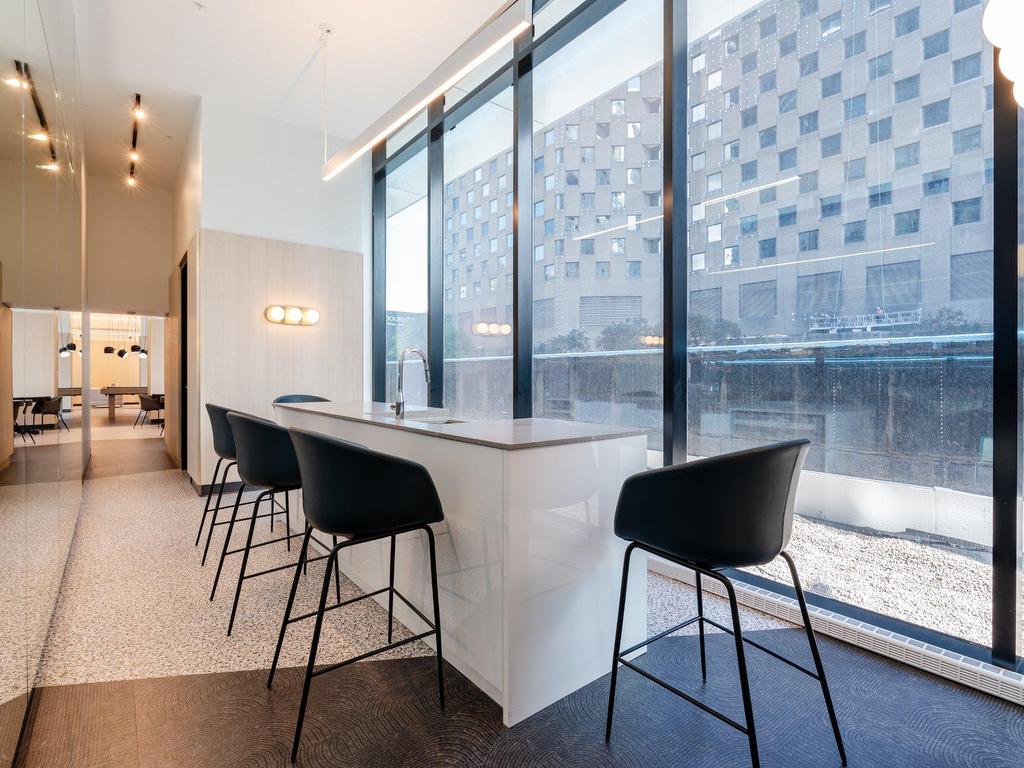 









1245


Rue De Bleury

, 5305,
Montréal (Ville-Marie),




QC
H3B0C2

