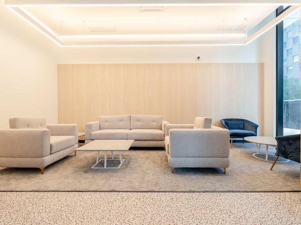 









1245


Rue De Bleury

, 5305,
Montréal (Ville-Marie),




QC
H3B0C2

