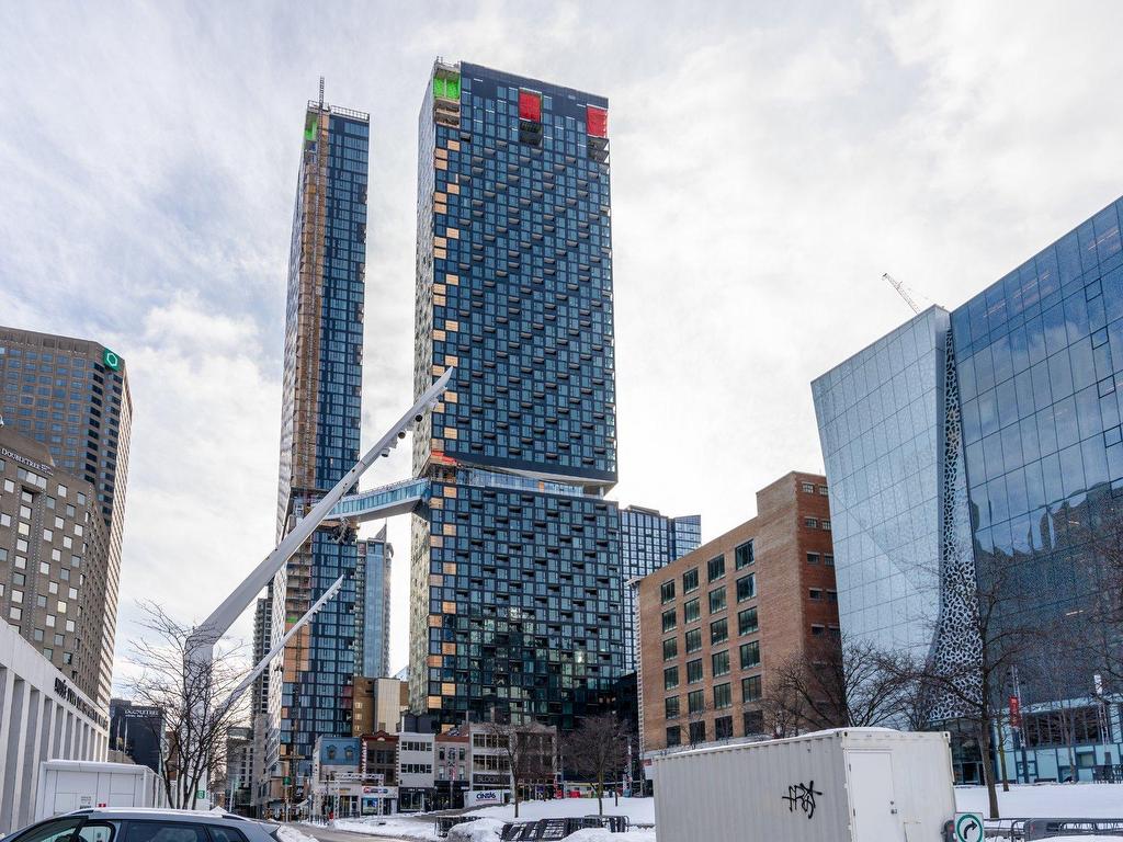 









1245


Rue De Bleury

, 5305,
Montréal (Ville-Marie),




QC
H3B0C2

