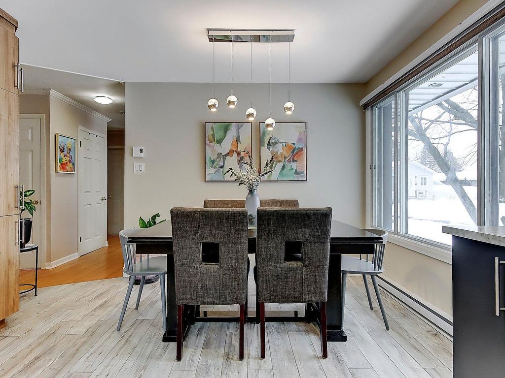 









2700


Crois. Allen

,
Brossard,




QC
J4Z3C2

