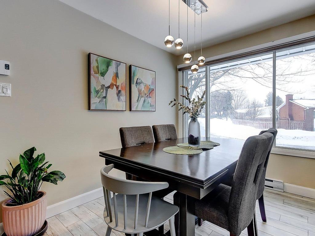 









2700


Crois. Allen

,
Brossard,




QC
J4Z3C2

