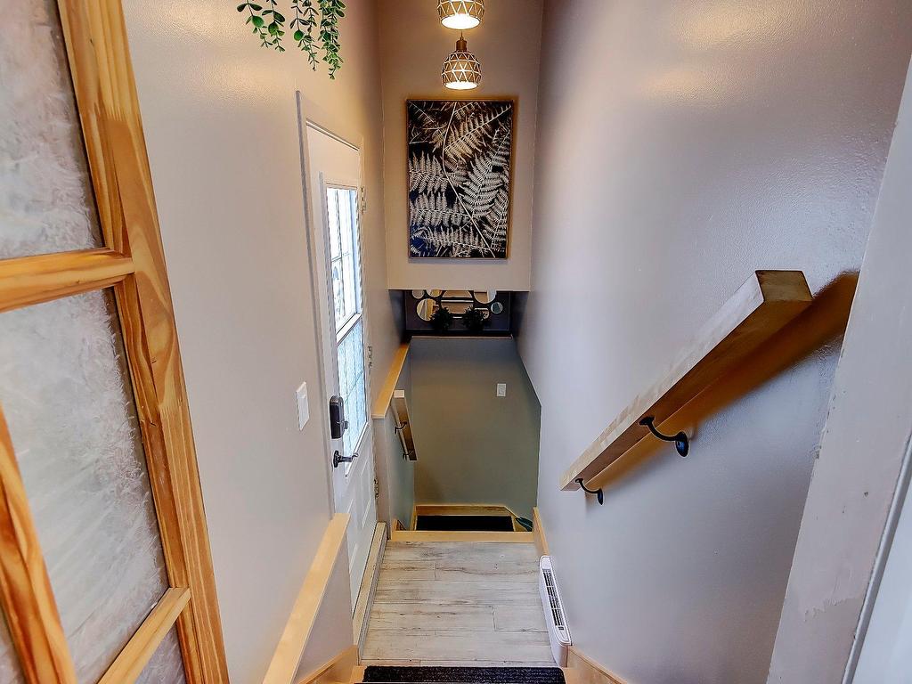









2700


Crois. Allen

,
Brossard,




QC
J4Z3C2

