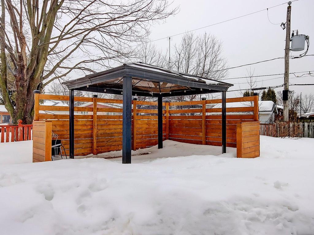 









2700


Crois. Allen

,
Brossard,




QC
J4Z3C2

