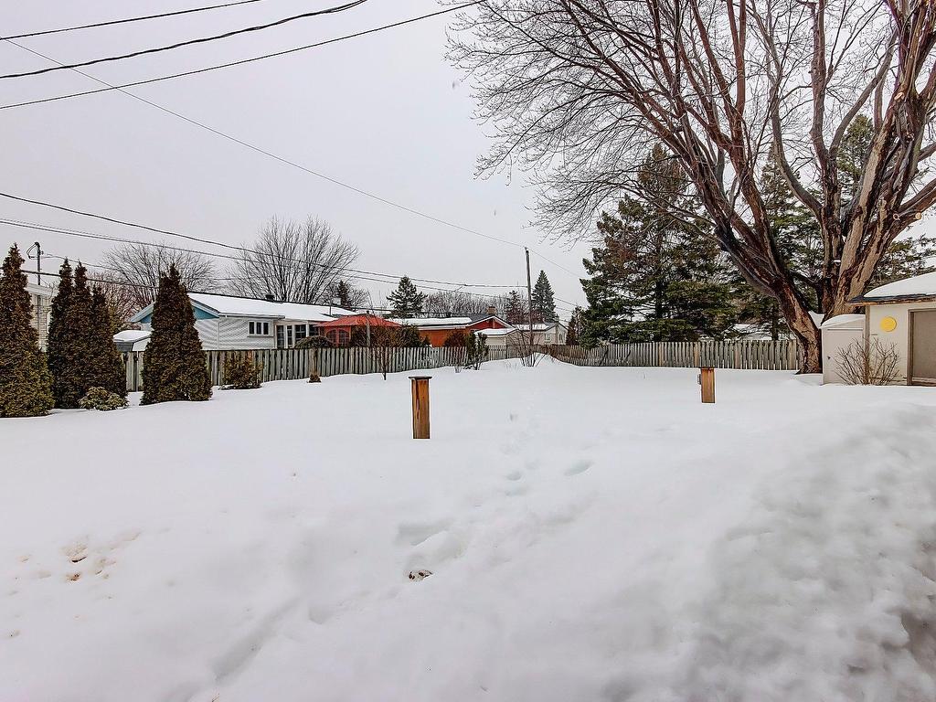 









2700


Crois. Allen

,
Brossard,




QC
J4Z3C2

